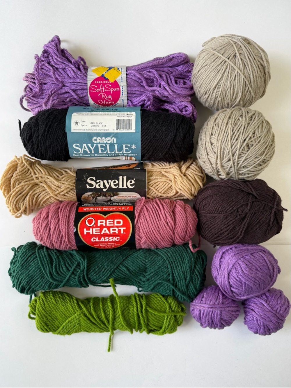 Yarn Mixed Lot 12 Misc Skeins Balls Vintage Sayelle Red Heart Kentucky Soft Rug